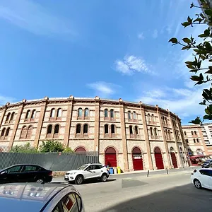  Apartment Barato En Piso Familiar Compartido El Centro De La Ciudad Cerca De La Estacion De Autobuses Spain